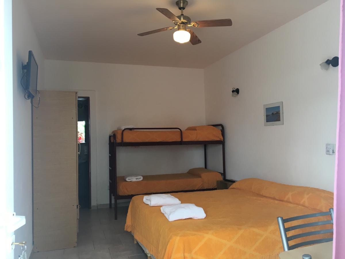 Complejo Brisas Misticas Hotel Las Grutas Luaran gambar
